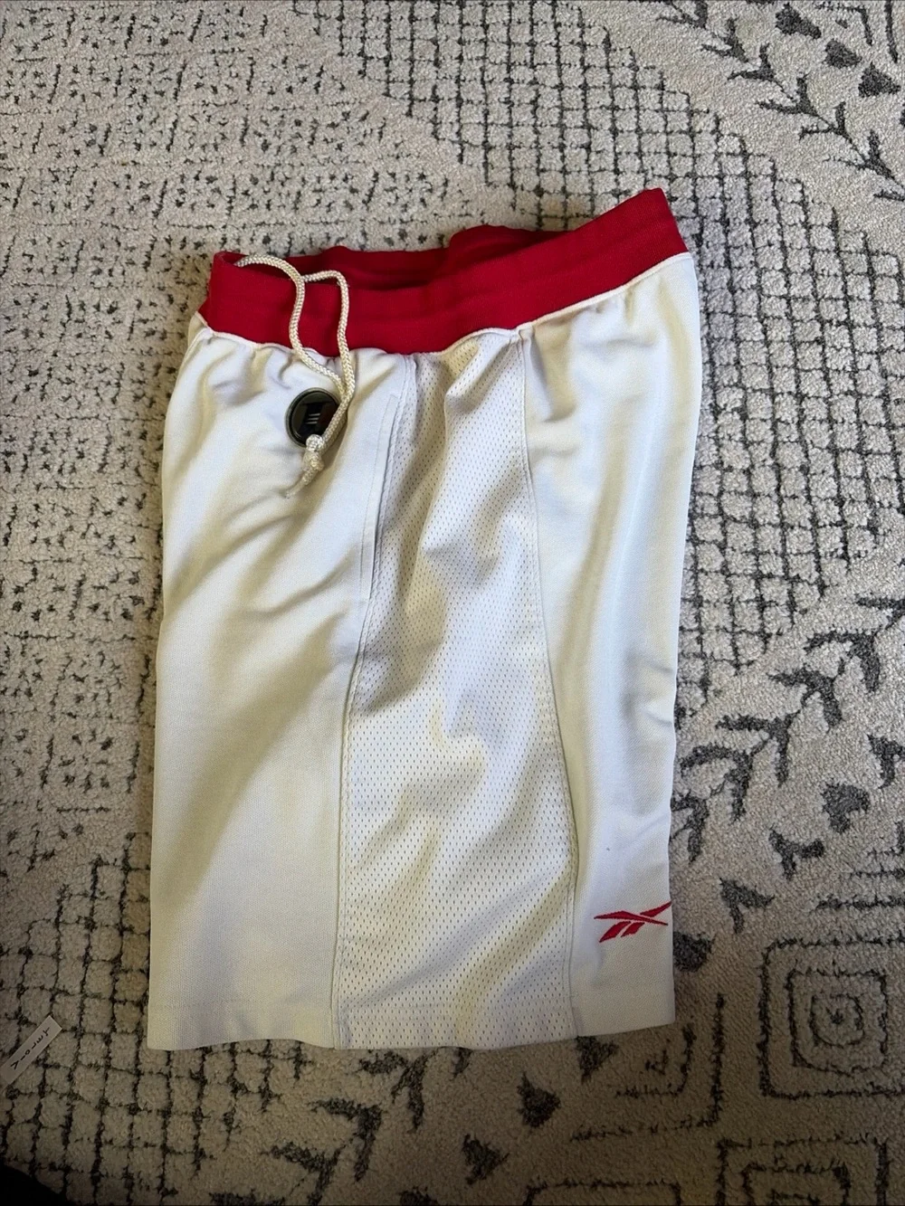 vintage reebok iverson question answer basketball shorts mens xl white/red